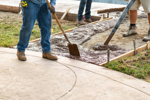 Best Concrete Patio Contractor  in Terre Du Lac, MO